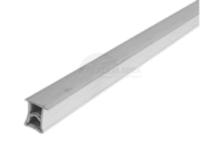 Farklı boru klipsi çeşitleri ve kullanım alanları.